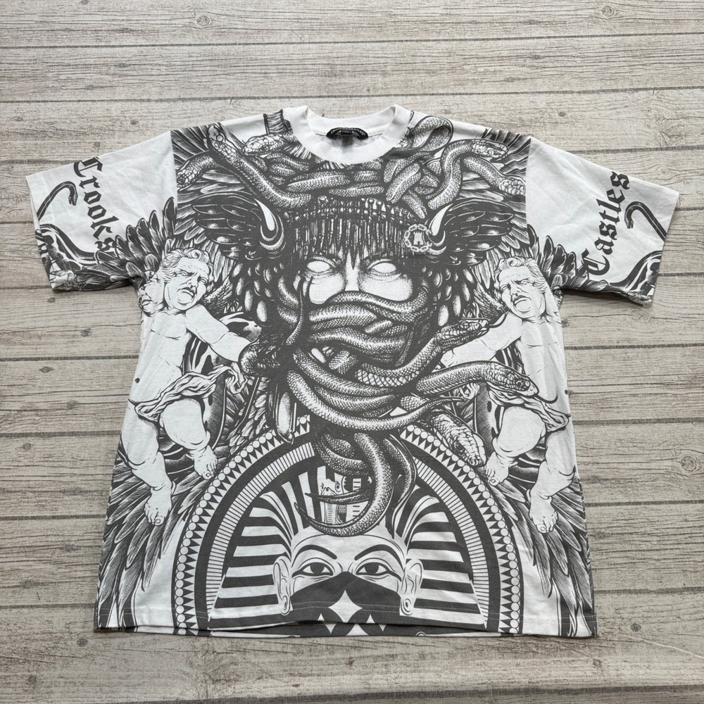 Crooks & Castles T-Shirt Men's Medium White Medusa AOP Graphic Streetwear Skater